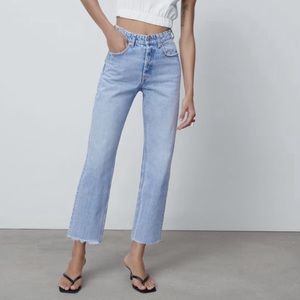 ZARA High Rise Straight Leg Jeans in light wash, size US 2